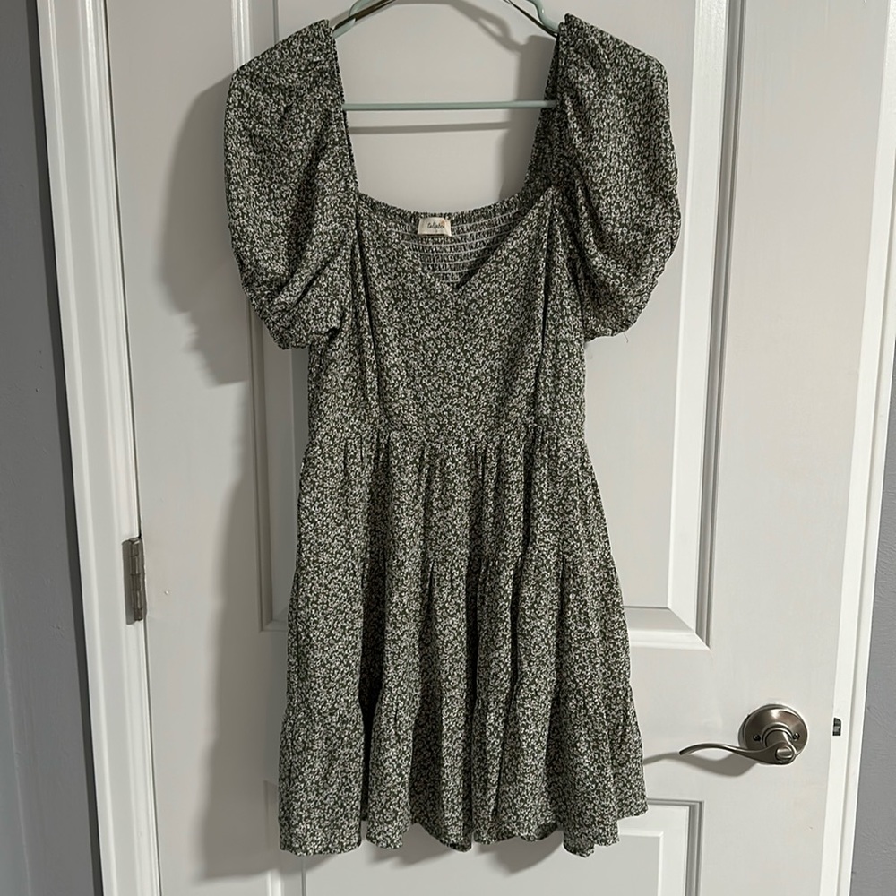 Smocked Puff-Sleeve Floral Mini Dress - Black